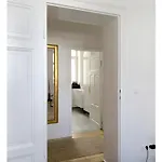 2 Zi Whg Zentral, Altbau, Renoviert 4p Daire *